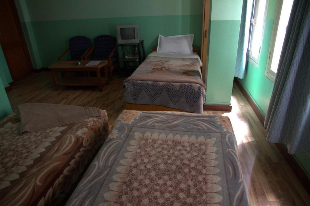 Hotel Lucky Star Kathmandu Room photo