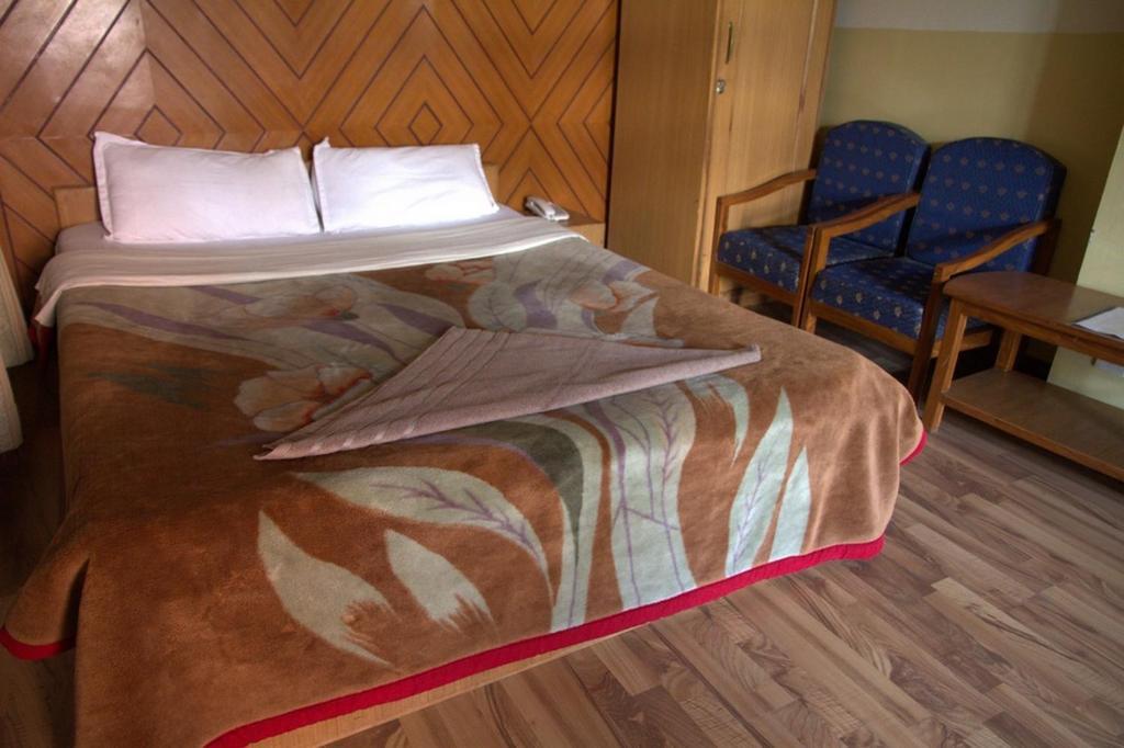 Hotel Lucky Star Kathmandu Room photo