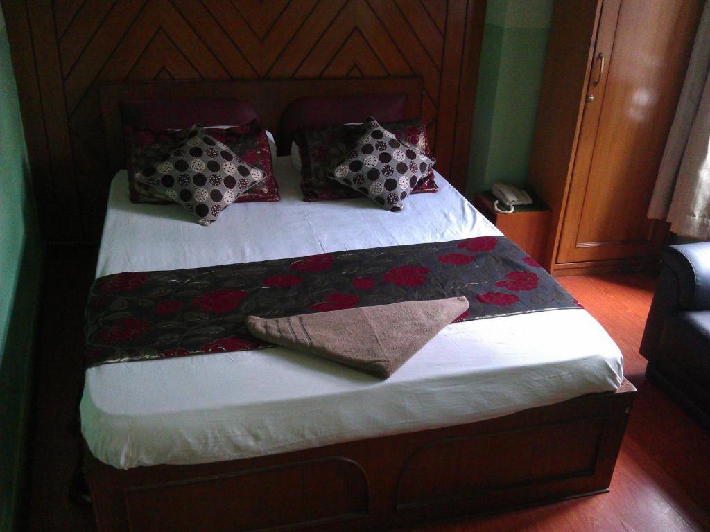 Hotel Lucky Star Kathmandu Room photo