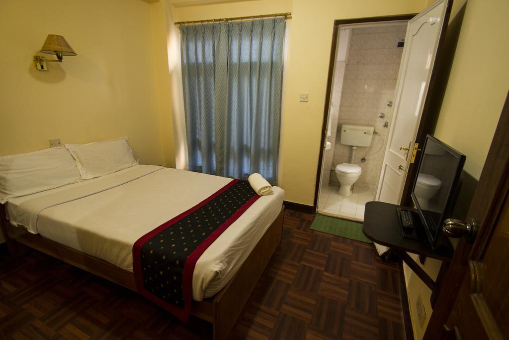 Hotel Lucky Star Kathmandu Room photo